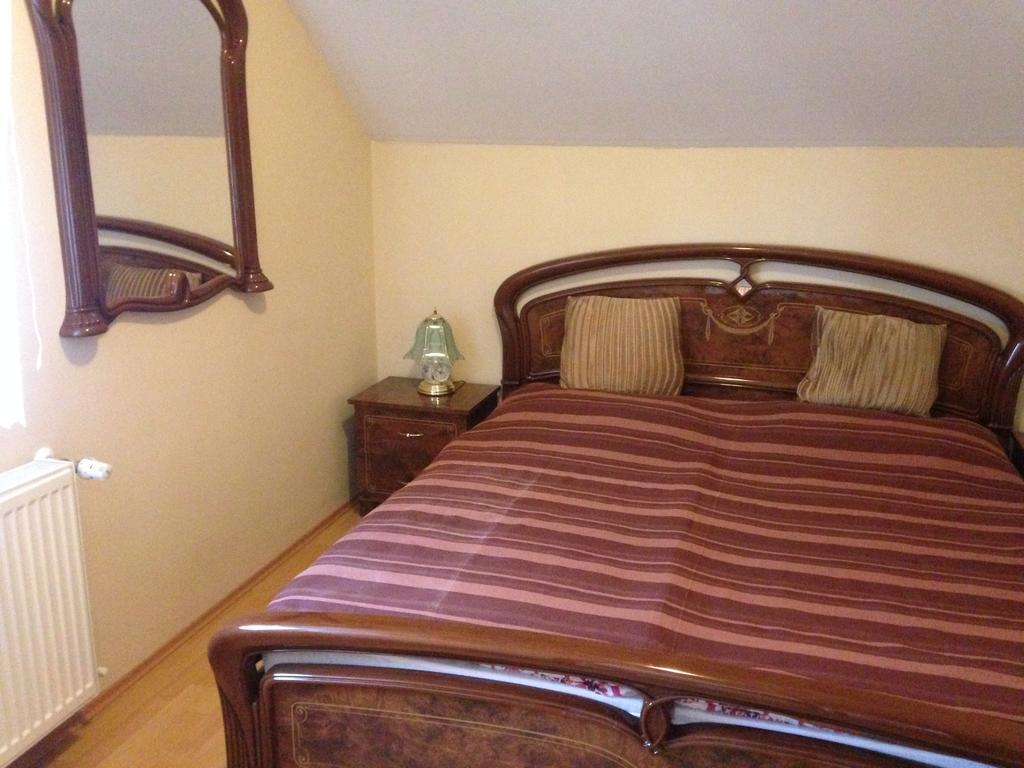 Szemán Kis Apartmanok Harkány Exterior foto